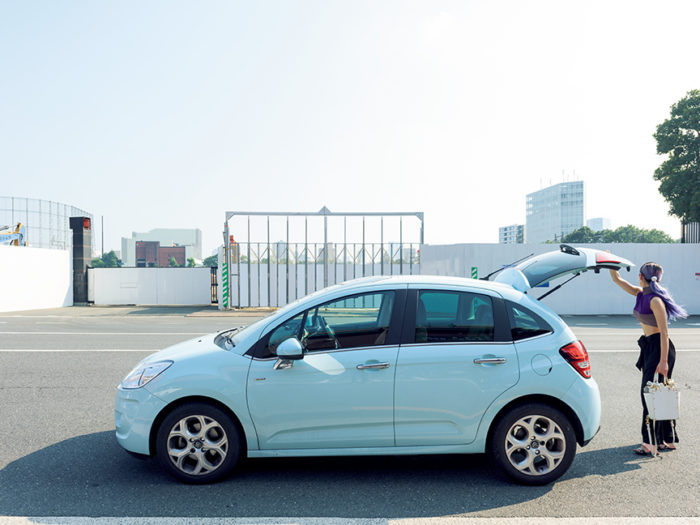 私とクルマ Junko Suzuki Citroen C3 Premium 15年11月号 Car Life より Car Life Premium アンド プレミアム