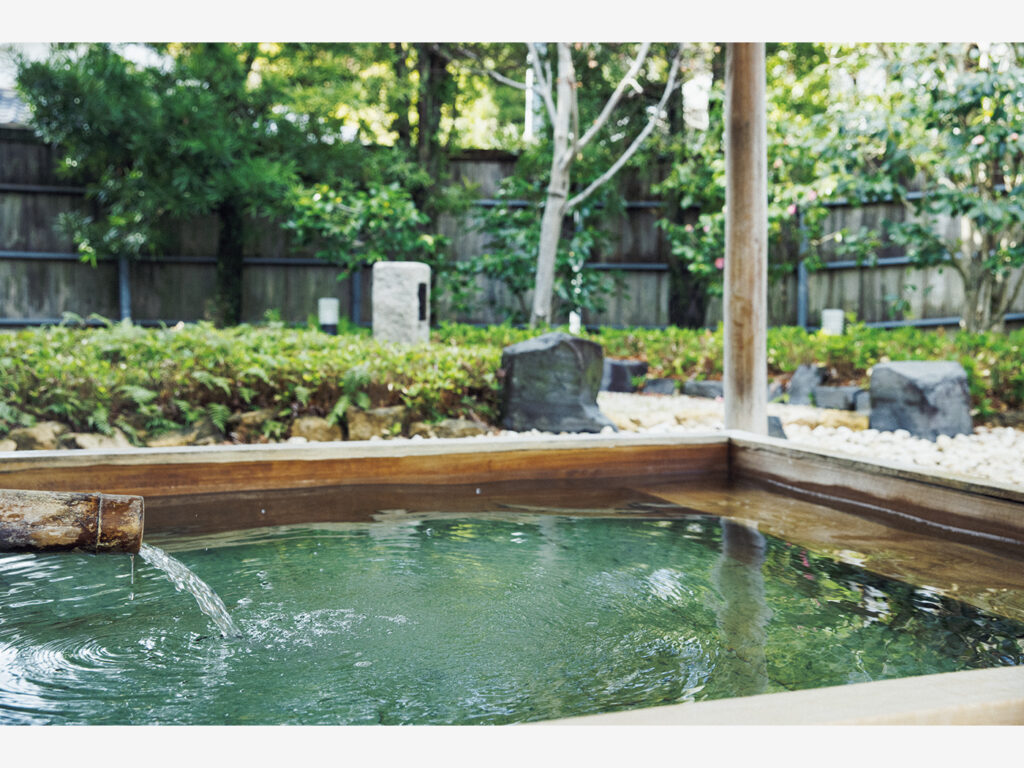 『北門屋敷』では温泉も楽しみたい。