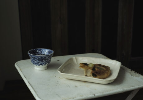 ブランチに食べたい「アップルミントとシャインマスカットのフォカッチャ」 長田佳子の季節のハーブを愉しむお菓子