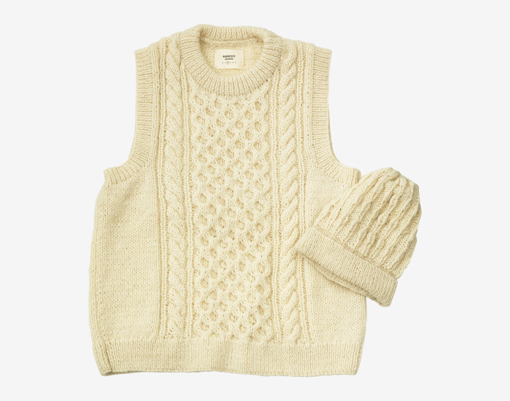HARVESTY knit vest & cap