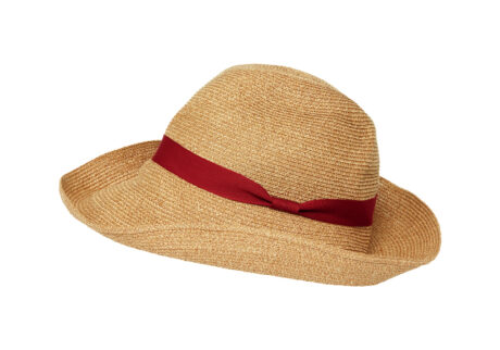 MATURE HA. straw hat