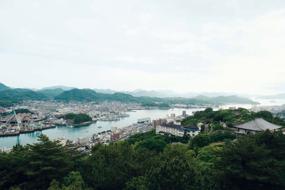 山と海の距離が近く、古き良き面影の残る町、尾道 ビズー 岡本久美子