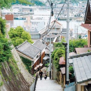 山と海の距離が近く、古き良き面影の残る町、尾道。前編