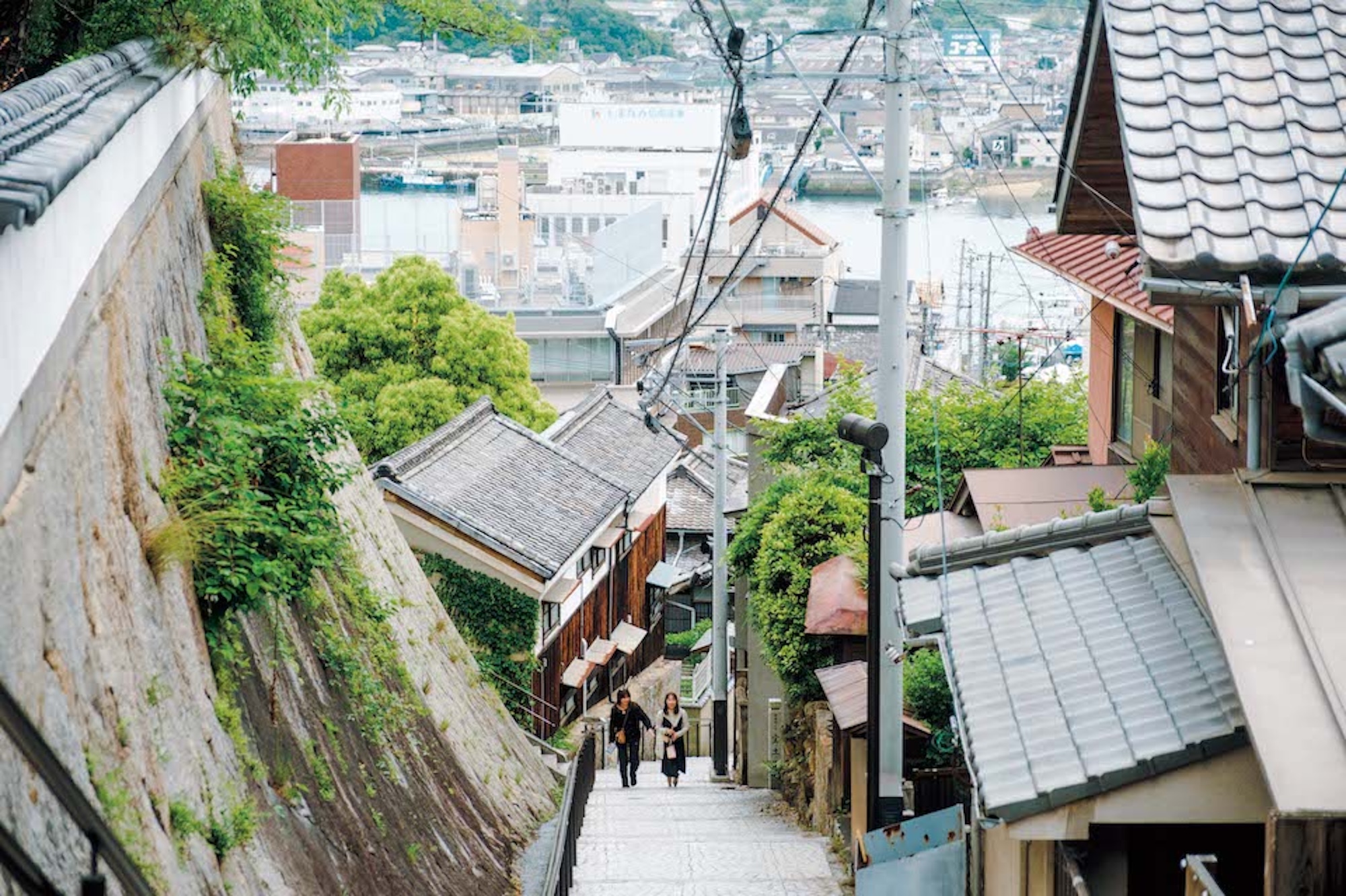 山と海の距離が近く、古き良き面影の残る町、尾道。前編