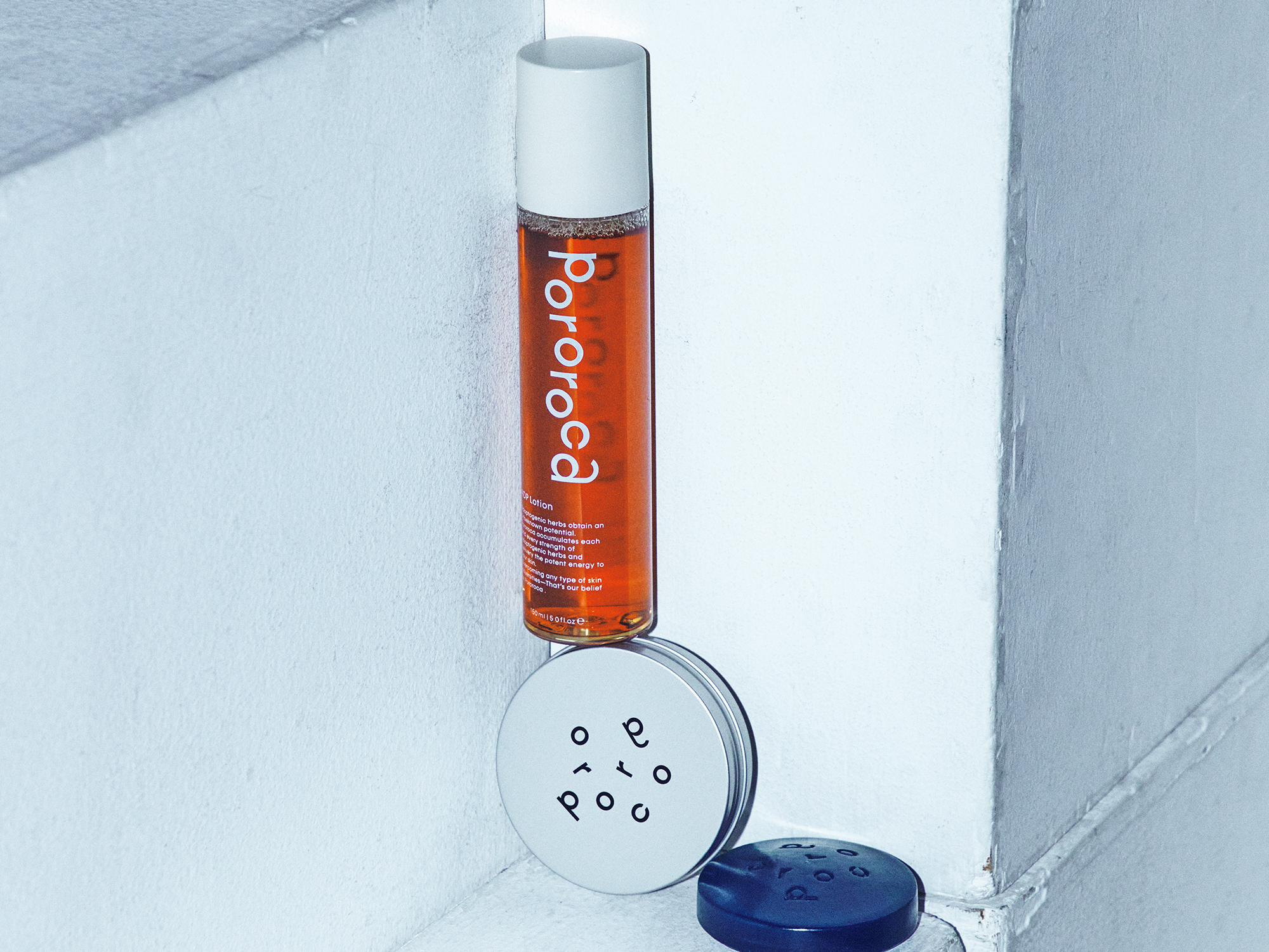 アダプトゲンハーブを配合したウェルネススキンケア。&Beauty キレイの