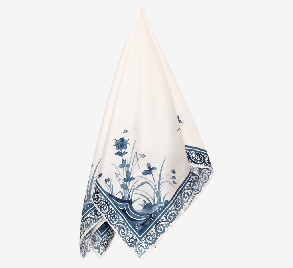 MAME KUROGOUCHI silk scarf