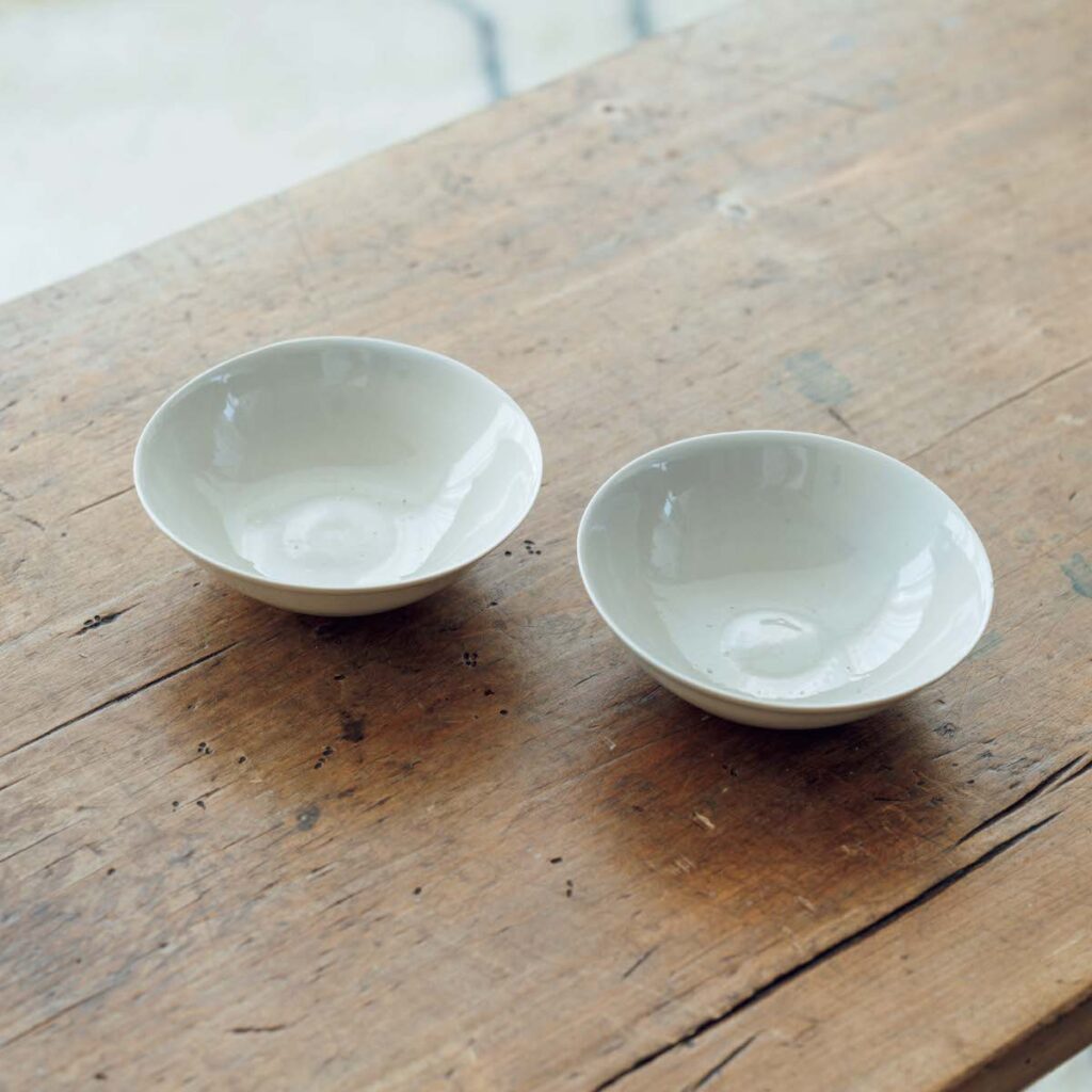 渡辺康啓さんの愛用する台所道具⑤ 中本純也の茶碗