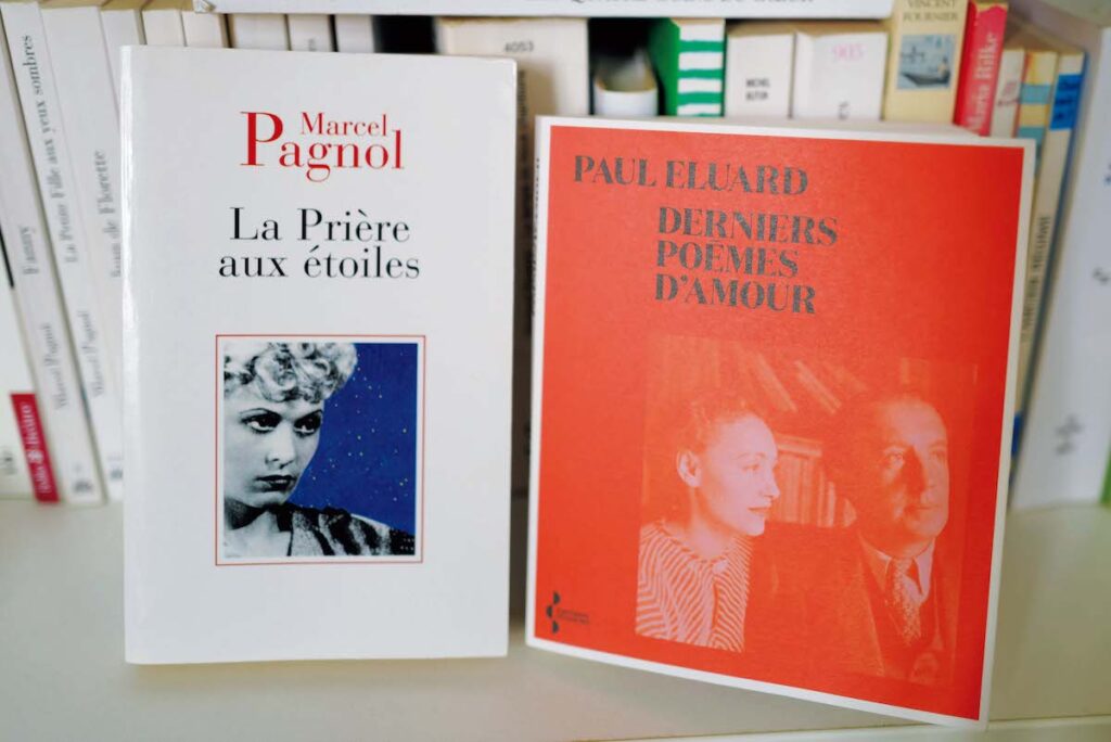 大好きな作家、マルセル・パニョルの『La Priére aux étoiles（星への祈り）』、ポール・エリュアールの詩集『Derniers poémes d’amour（愛の詩集）』。