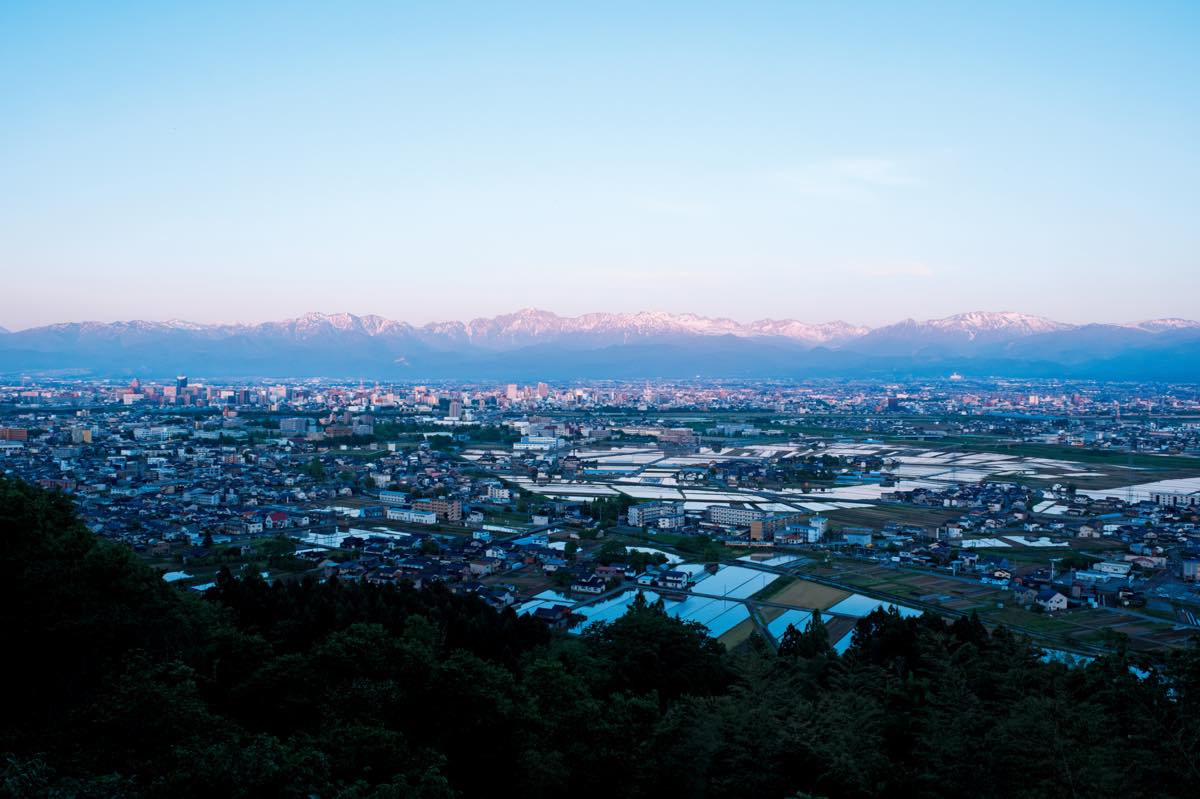 Landscape_立山連峰”特等席”の町で過ごす至福の時間。