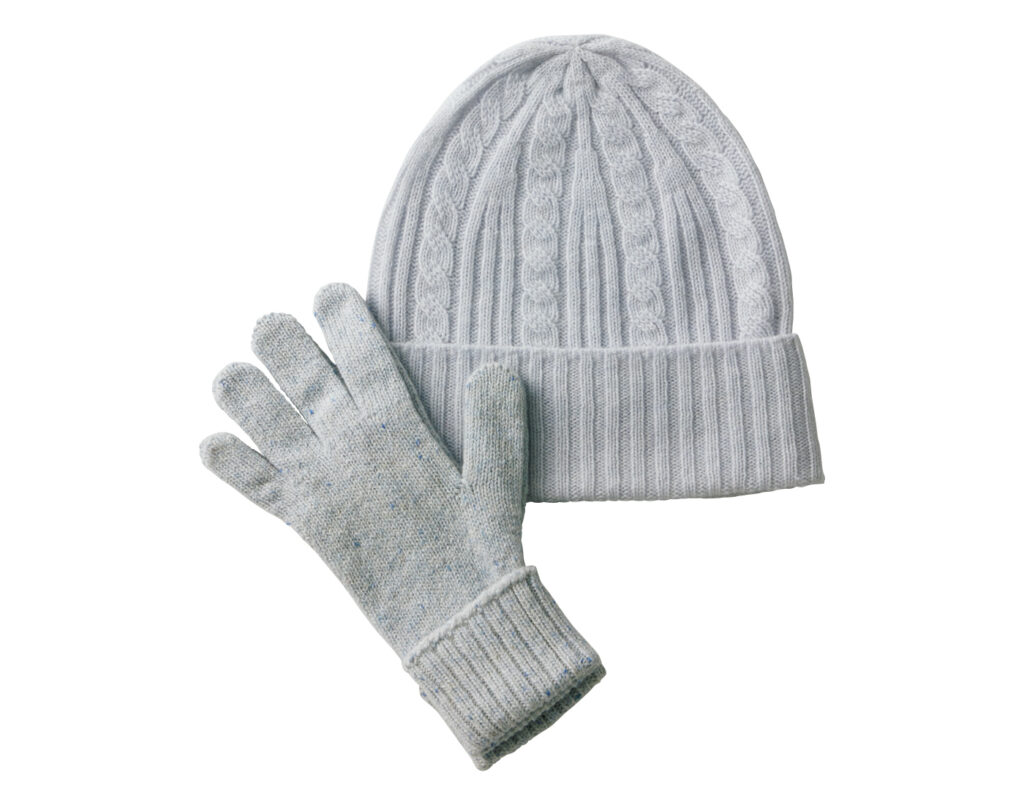 JOHNSTONS OF ELGIN beanie & gloves