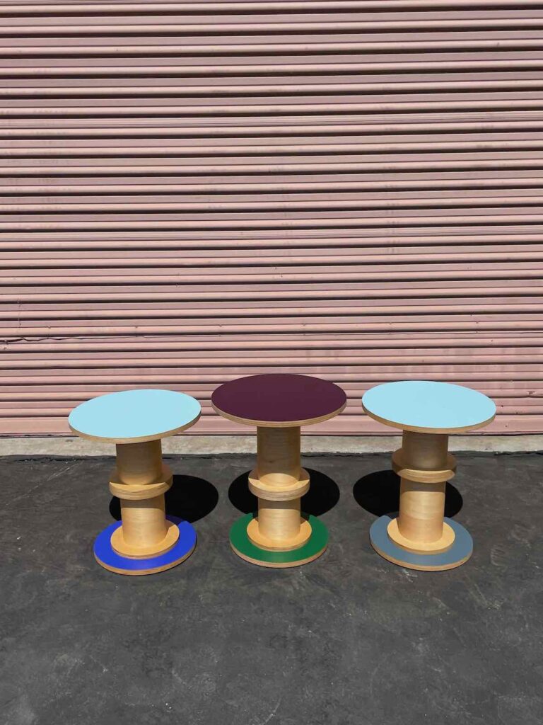 Circle Clum Table