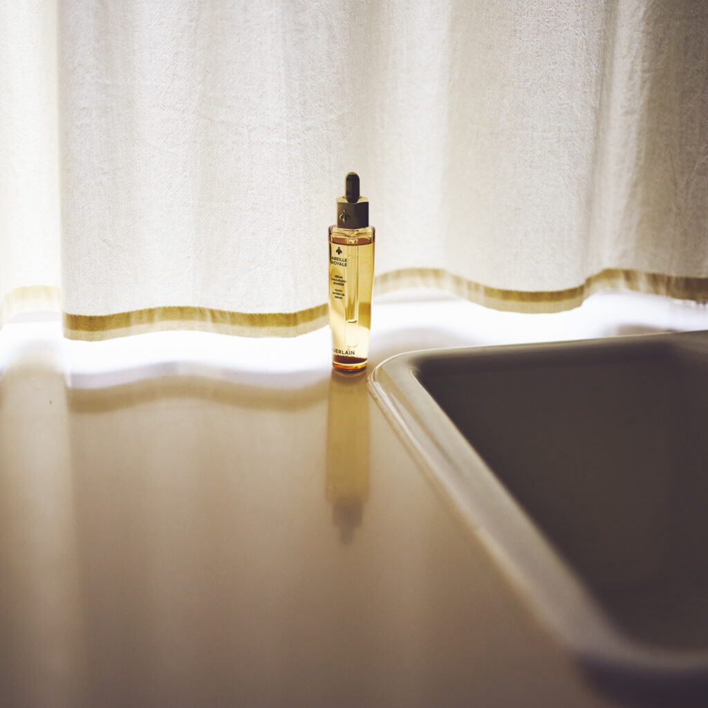 GUERLAIN | ABEILLE ROYALE YOUTH WATERY OIL SERUM