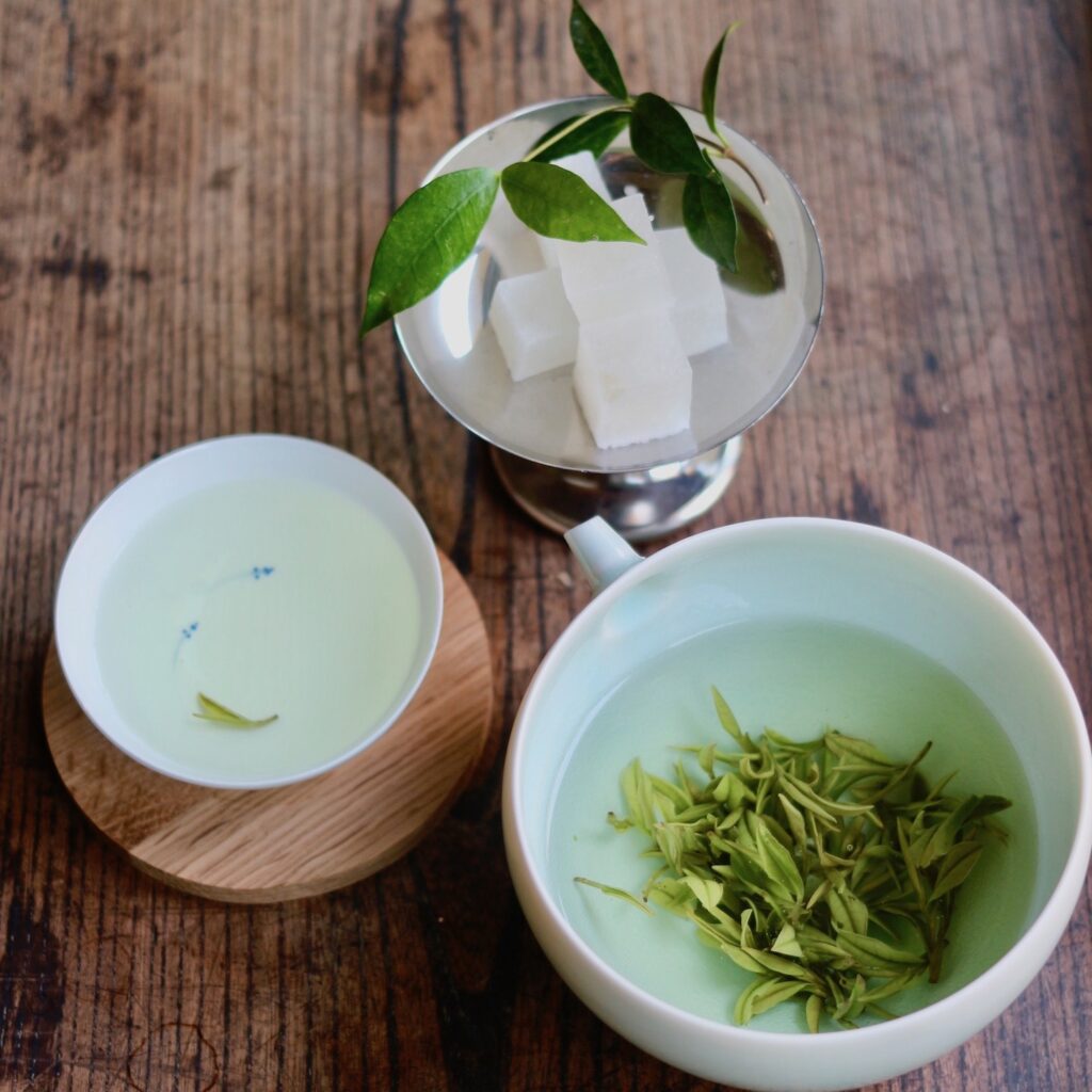〈中国茶會 無茶空茶〉と〈小慢〉による茶會が、6月21日 (土) 、22日 (日) に京都で開催。