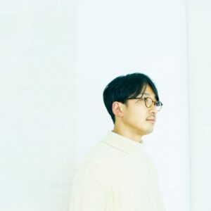 好きなもので視界を埋める、箱庭のような家。フォトグラファー・須藤敬一さんの住まいの話。 好きなもので視界を埋める、箱庭のような家。フォトグラファー・須藤敬一さんの住まいの話。