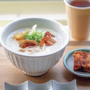 旅心そそる、『富小路粥店』の中華粥。濃厚だけどするする入る。各国の味を求めて、京の朝ごはん探訪。vol.3