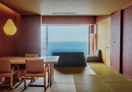 【会員限定プレゼント】最新号「心を整える、日本の旅」。大分県・別府温泉『界 別府』のペア宿泊券 (1泊夕朝食付き、1室2名分) を１組に。
