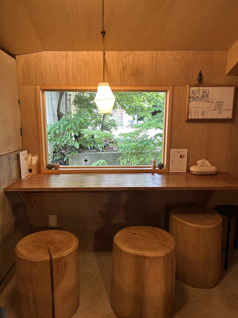 『フロータン』 福岡のオアシス「平尾村」。私の好きな福岡:3 写真と文：Yuki Matsuo (「All-You-Can-Eat Press」主宰) #3