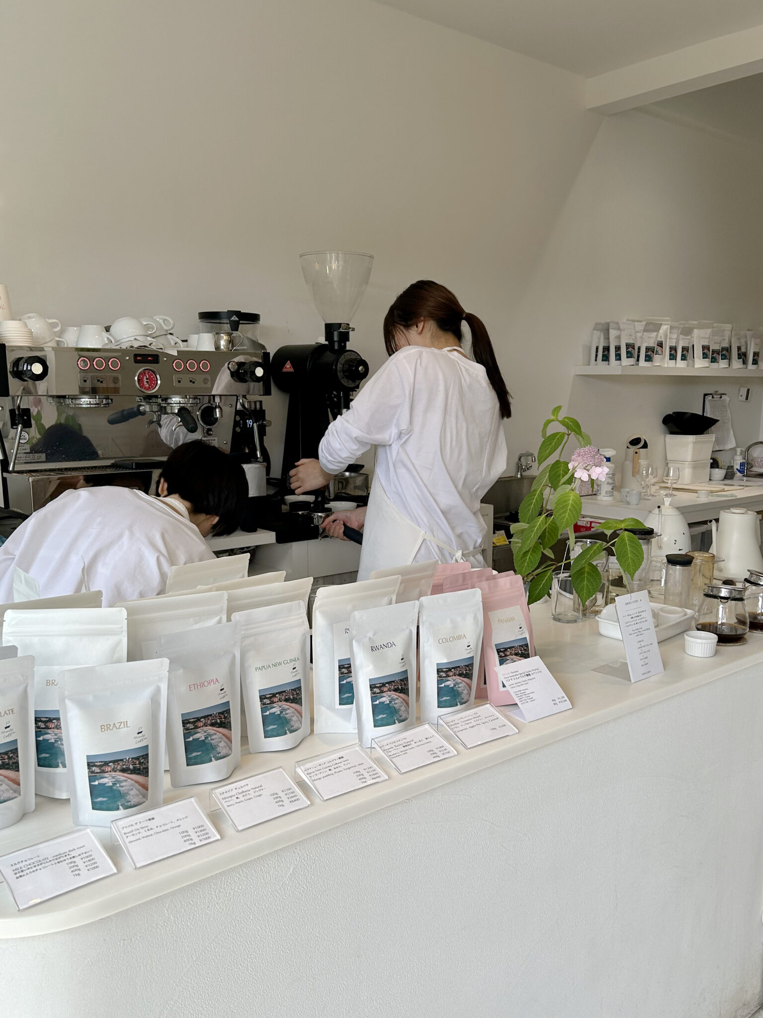 『MANLEY COFFEE』 福岡のオアシス「平尾村」。私の好きな福岡:3 写真と文：Yuki Matsuo (「All-You-Can-Eat Press」主宰) #3