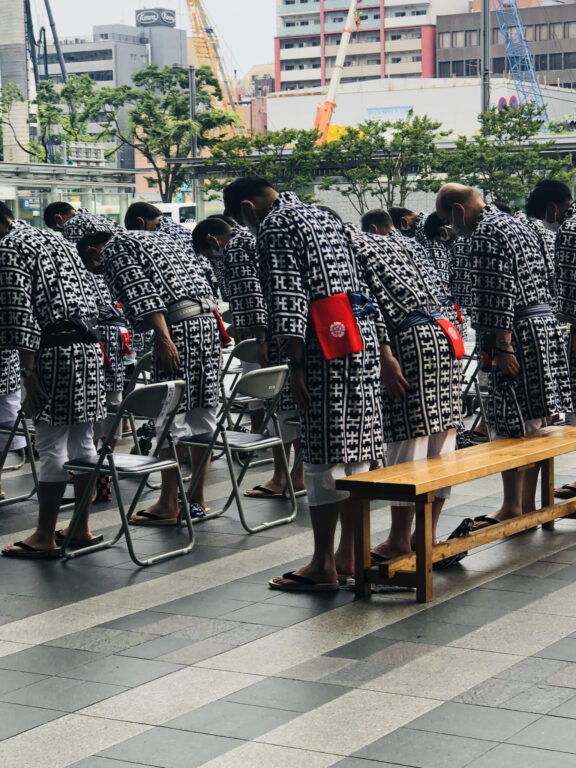 山笠があるけん博多たい。福岡最大の祭り「博多祇園山笠」。私の好きな福岡:4 写真と文:Yuki Matsuo (「All-You-Can-Eat Press」主宰) #4 山笠があるけん博多たい。福岡最大の祭り「博多祇園山笠」。私の好きな福岡:4 写真と文:Yuki Matsuo (「All-You-Can-Eat Press」主宰) #4
