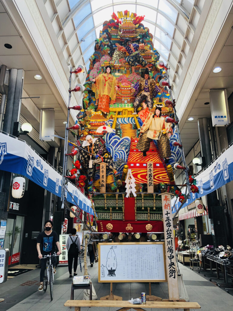 山笠があるけん博多たい。福岡最大の祭り「博多祇園山笠」。私の好きな福岡:4 写真と文：Yuki Matsuo (「All-You-Can-Eat Press」主宰) #4