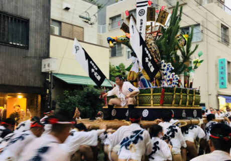 山笠があるけん博多たい。福岡最大の祭り「博多祇園山笠」。私の好きな福岡:4 写真と文：Yuki Matsuo (「All-You-Can-Eat Press」主宰) #4