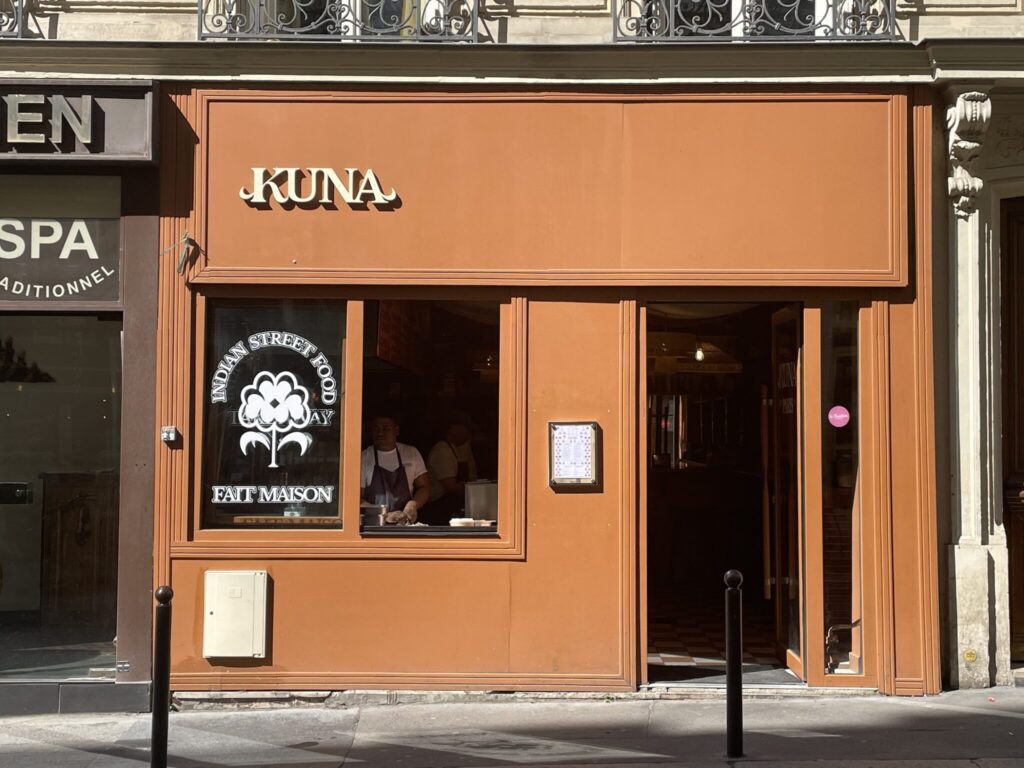39 rue Jean-Baptiste Pigalle 75009 ☎️なし 11:30〜14:45 18:30〜22:00 土11:30〜22:00 無休 ナンだけの注文も可。デザートには、ヌテラを塗ったナンも。39 rue Jean-Baptiste Pigalle 75009 ☎️なし 11:30〜14:45 18:30〜22:00 土11:30〜22:00 無休 ナンだけの注文も可。デザートには、ヌテラを塗ったナンも。 サンドイッチ 川村明子 - 39 rue Jean-Baptiste Pigalle 75009 ☎️なし 11:30〜14:45 18:30〜22:00 土11:30〜22:00 無休 ナンだけの注文も可。デザートには、ヌテラを塗ったナンも。 39 rue Jean-Baptiste Pigalle 75009 ☎️なし 11:30〜14:45 18:30〜22:00 土11:30〜22:00 無休 ナンだけの注文も可。デザートには、ヌテラを塗ったナンも。 サンドイッチ 川村明子