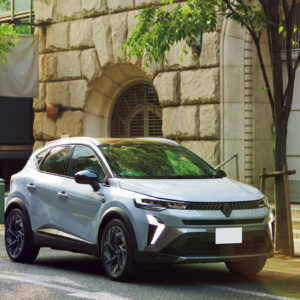 この車が似合う街に、旅をしたくなる。〈ルノー〉の新型「キャプチャー」で走る神戸。Road trip with Renault CAPTUR