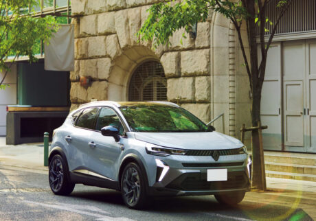 この車が似合う街に、旅をしたくなる。〈ルノー〉の新型「キャプチャー」で走る神戸。Road trip with Renault CAPTUR