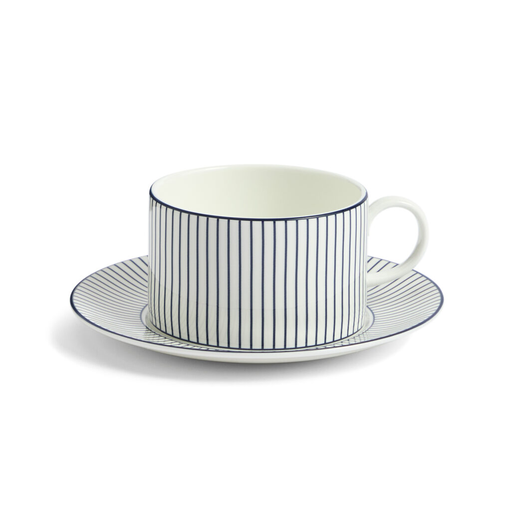 1079120_701587491372_Wedgwood_GIO-Teacup-Saucer-260ml-8.7floz-Pinstripe-White_front