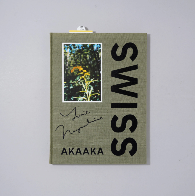 私も写真集を読んでみたい！ 『SWISS / 長島有里枝』編。写真と文：黒﨑由衣 (『book obscura』店主) #3