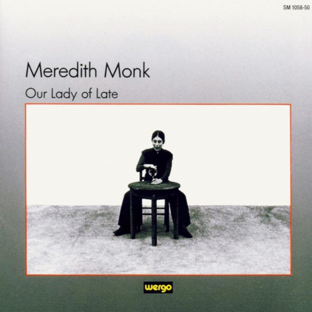 「Cow Song」Meredith Monk／ボイスパフォーマーでもあるモンクが、1973年に発表した楽曲。森の音と声が溶け合うようで、途中から人間特有の旋律が出てくる。『Our Lady Of Late』に収録。