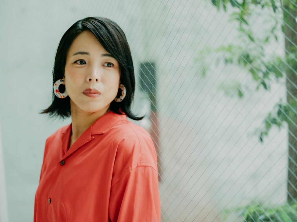 俳優 安藤玉恵さん ポートレイト 『とんかつやのたまちゃん』 俳優 安藤玉恵さん ポートレイト 『とんかつやのたまちゃん』