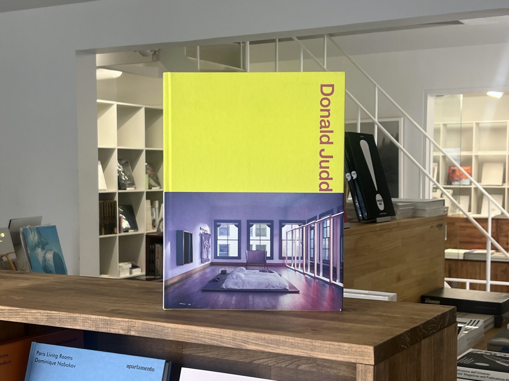 『新建築書店 | POST architecture books』が届けるベターライフブックス。今週の本『Donald Judd Spaces』