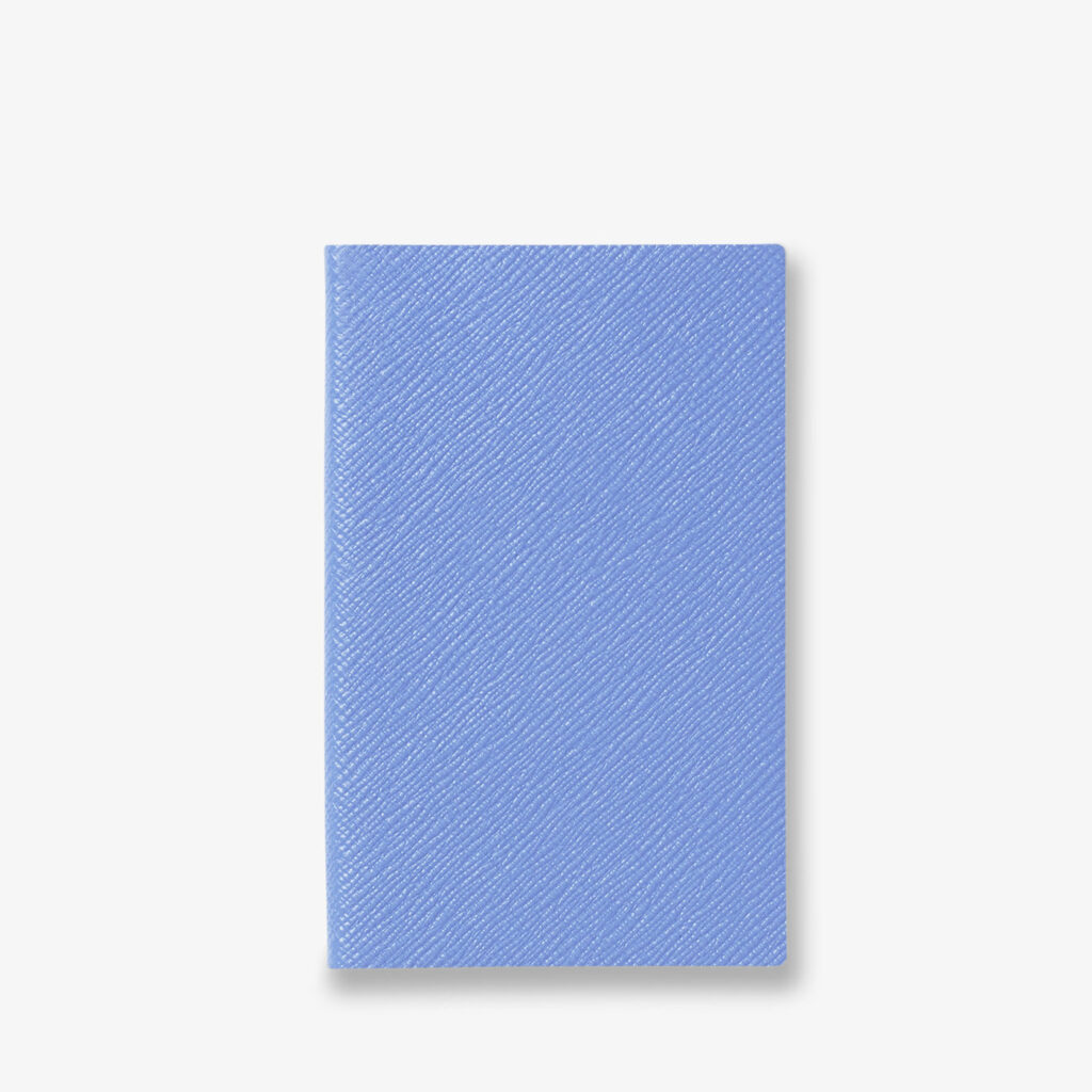 【会員限定プレゼント】最新号「あの人の読書の時間と、本棚」。〈スマイソン〉より、「パナマノート (ナイルブルー) 」を１名に。