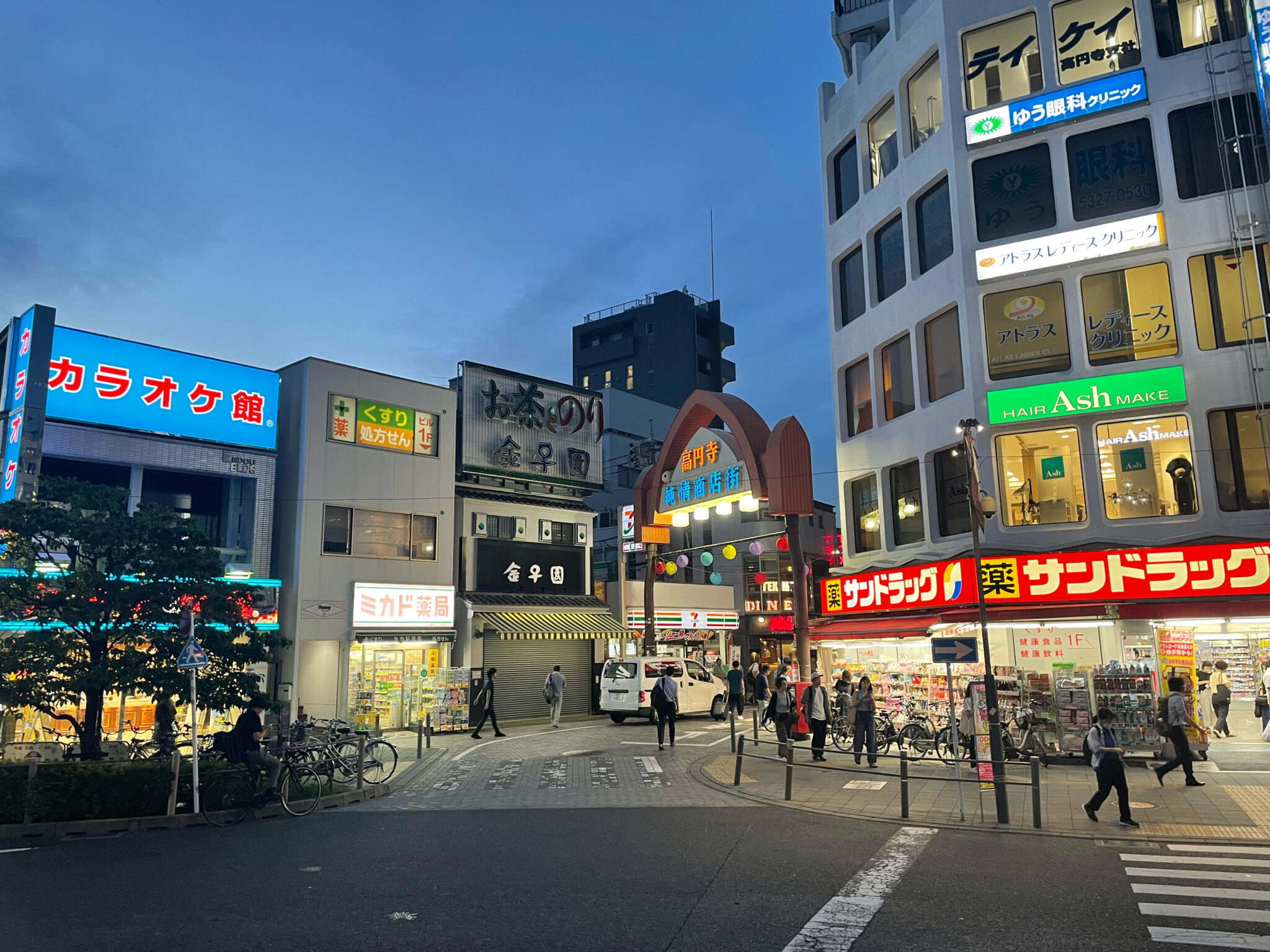高円寺の「庚申通り」より愛をこめて。写真と文：江本祐介 (ミュージシャン) #1