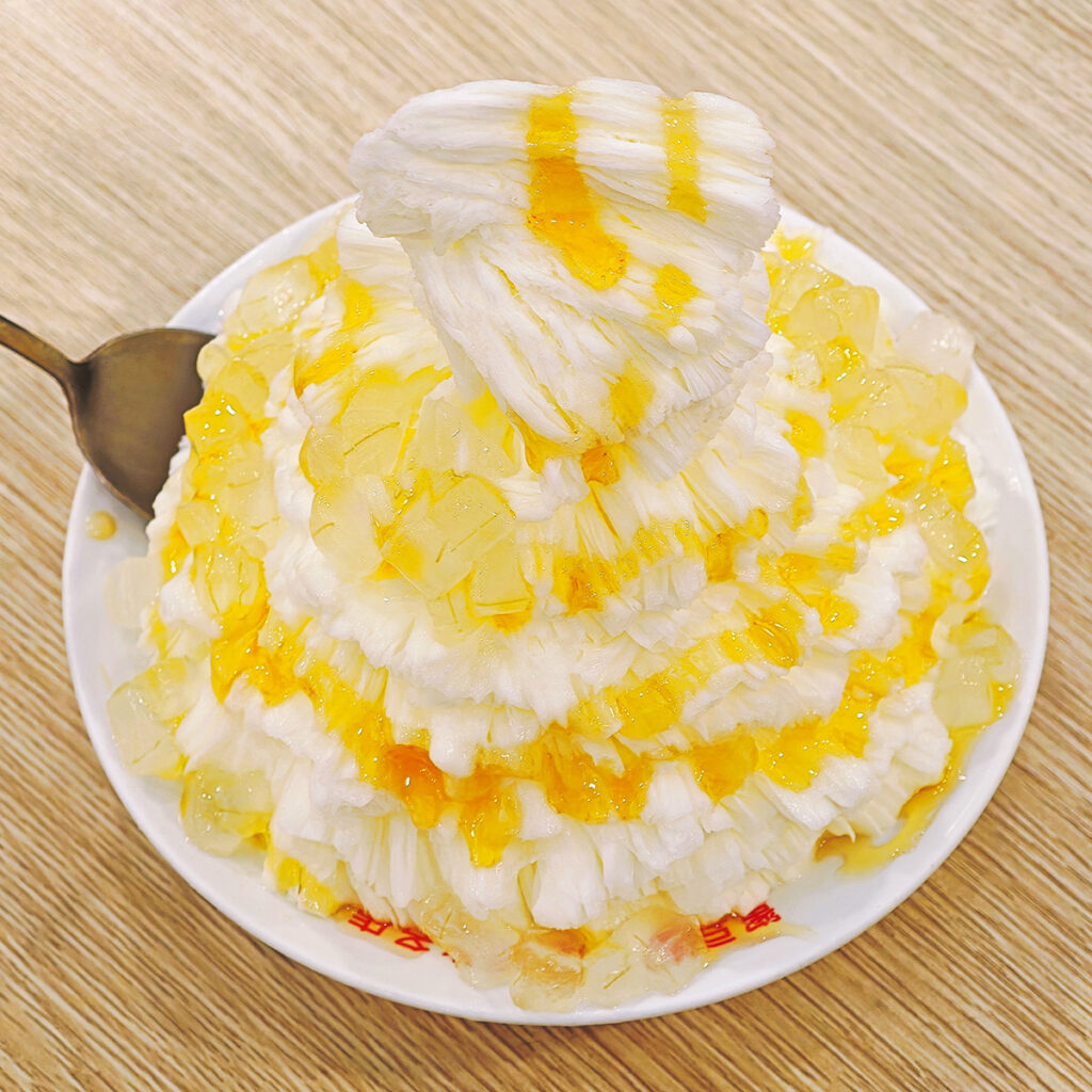 ふわふわ食感が大人気！ 台湾かき氷の王道。【台湾スイーツ食べ比べ】