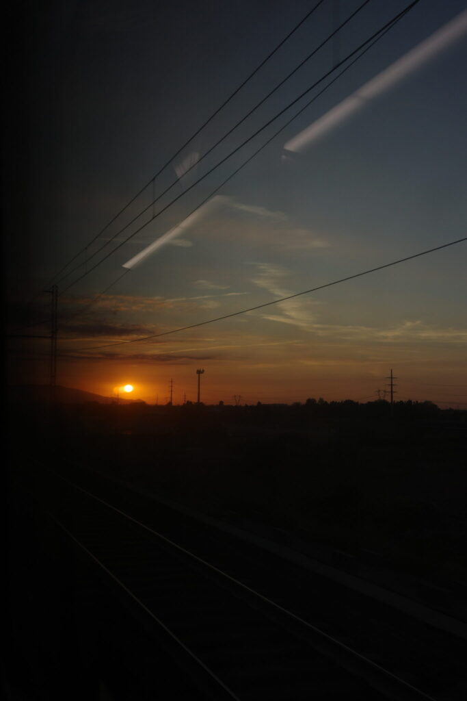 始発電車で始まる、旅の音楽/MUSIC FOR BETTER LIFE #11 October 2025 始発電車で始まる、旅の音楽/MUSIC FOR BETTER LIFE #11 October 2025
