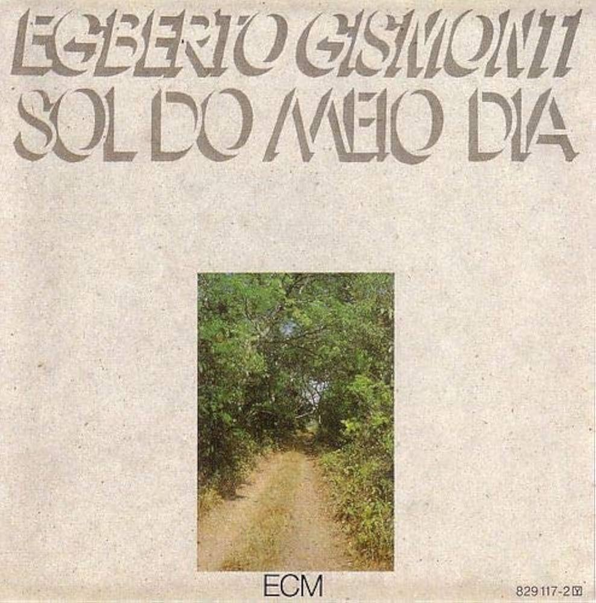 プロデューサー、シンガーermhoiさんが選ぶ土曜の朝と日曜の夜の音楽。vol.2