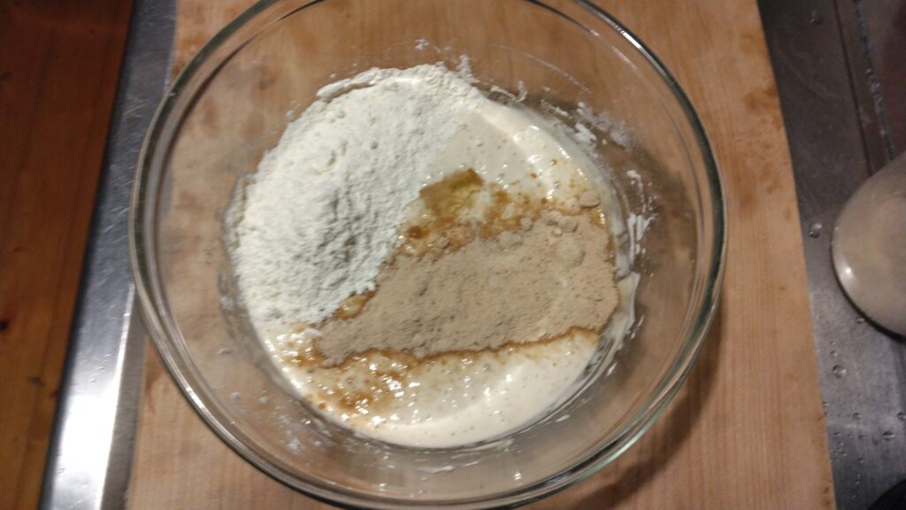 気泡が出たドロドロした生地に薄力粉と砂糖を足します。私は甘いのが好みなので、たくさん黒砂糖を入れました。またもやはじめは箸一本で混ぜます。ペルーの中華街の肉まん、「ミンパオ」のレシピ。写真と文:按田優子 (『按田餃子』 店主) #4 | 気泡が出たドロドロした生地に薄力粉と砂糖を足します。私は甘いのが好みなので、たくさん黒砂糖を入れました。またもやはじめは箸一本で混ぜます。 気泡が出たドロドロした生地に薄力粉と砂糖を足します。私は甘いのが好みなので、たくさん黒砂糖を入れました。またもやはじめは箸一本で混ぜます。ペルーの中華街の肉まん、「ミンパオ」のレシピ。写真と文:按田優子 (『按田餃子』 店主) #4 | 気泡が出たドロドロした生地に薄力粉と砂糖を足します。私は甘いのが好みなので、たくさん黒砂糖を入れました。またもやはじめは箸一本で混ぜます。