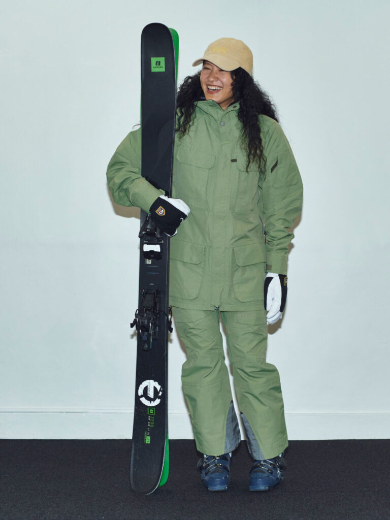 スタイリスト・金子夏子さんが、スキーをテーマにしたイベント「SKI POP UP 夏子の部屋」を、東京・渋谷の『hako gallery』で開催。