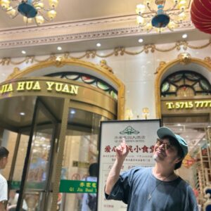 積読本と、ステージを往復する。写真と文：曽我部恵一 (ミュージシャン) #1