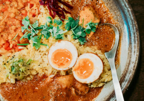 わたしの好きな岡山。20年以上、岡山市に根付くカレー店『QUIET VILLAGE CURRY SHOP』。写真と文:中川正子
(写真家) #3 わたしの好きな岡山。20年以上、岡山市に根付くカレー店『QUIET VILLAGE CURRY SHOP』。写真と文:中川正子
(写真家) #3