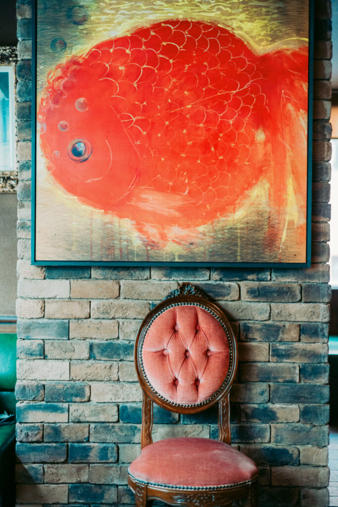 わたしの好きな岡山。純喫茶『ダンケ』の特等席でティータイム。写真と文：中川正子  (写真家) #4