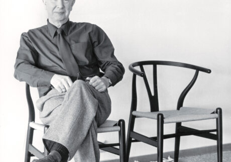 初期から晩年までの名作チェアや家具が一堂に。「織田コレクション ハンス・ウェグナー展 至高のクラフツマンシップ」が、12月2日 (火) より東京・渋谷の『ヒカリエホール』で開催。