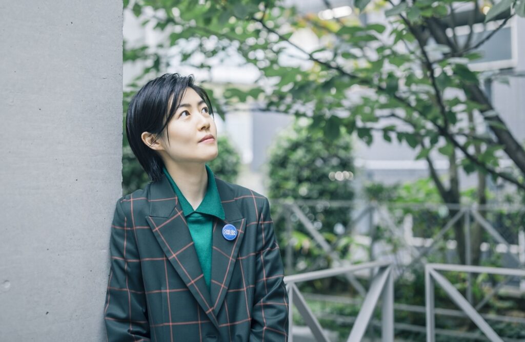 「完璧じゃなくても大丈夫。だからこそ、人生は美しい」。俳優のシム・ウンギョンさんが語る、映画『旅と日々』のこと。