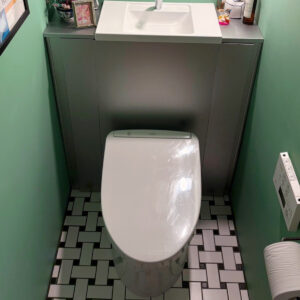 中古マンションリフォーム記。理想のトイレを作る。写真と文：コナリミサト (漫画家) #1