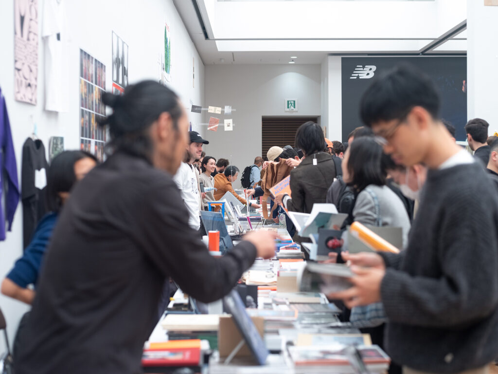 TOKYO ART BOOK FAIR TABF ブルーノ・ムナーリ エンツォ・マーリ エットレ・ソットサス ホンマタカシ 東京都現代美術館 | photo : Hajime Kato TOKYO ART BOOK FAIR TABF ブルーノ・ムナーリ エンツォ・マーリ エットレ・ソットサス ホンマタカシ 東京都現代美術館 | photo : Hajime Kato