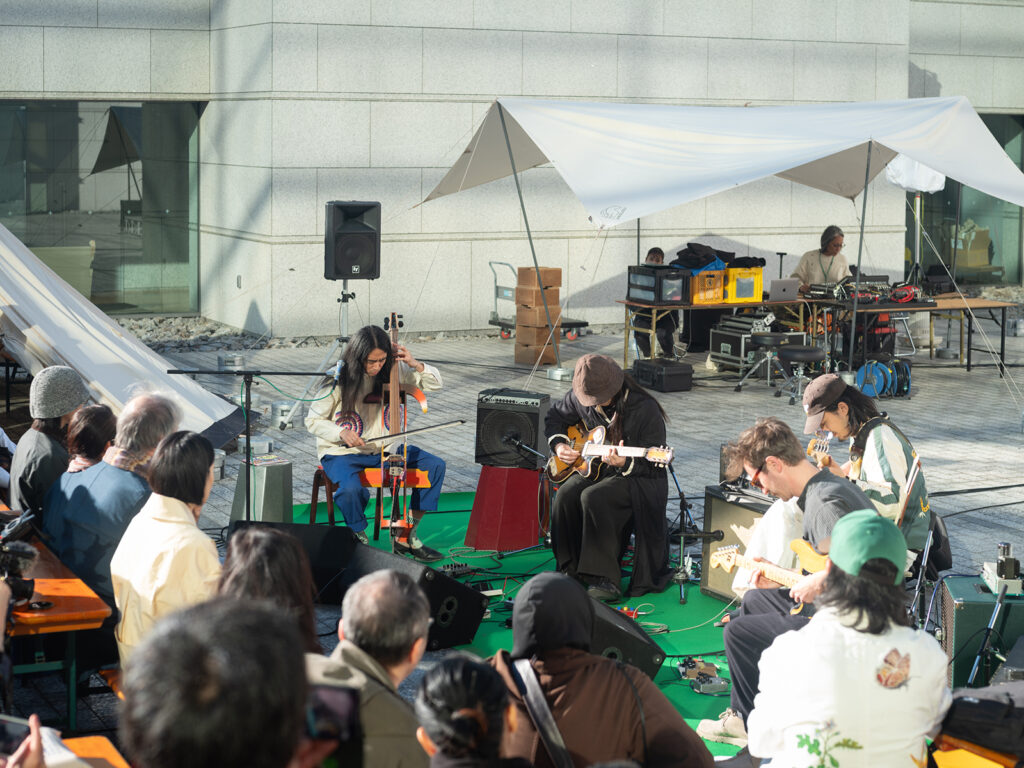 TOKYO ART BOOK FAIR TABF ブルーノ・ムナーリ エンツォ・マーリ エットレ・ソットサス ホンマタカシ 東京都現代美術館 | photo : Hajime Kato TOKYO ART BOOK FAIR TABF ブルーノ・ムナーリ エンツォ・マーリ エットレ・ソットサス ホンマタカシ 東京都現代美術館 | photo : Hajime Kato