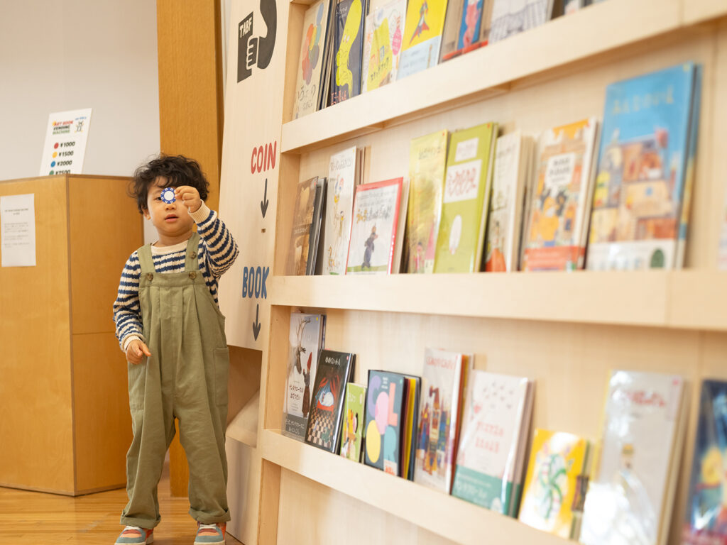 TOKYO ART BOOK FAIR TABF ブルーノ・ムナーリ エンツォ・マーリ エットレ・ソットサス ホンマタカシ 東京都現代美術館 | photo : Hajime Kato TOKYO ART BOOK FAIR TABF ブルーノ・ムナーリ エンツォ・マーリ エットレ・ソットサス ホンマタカシ 東京都現代美術館 | photo : Hajime Kato