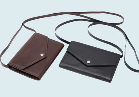 【会員限定プレゼント】最新号「ひとりでも、韓国・ソウルへ」。〈TOUT Y EST〉のトラベルウォレットを2名に。 【会員限定プレゼント】最新号「ひとりでも、韓国・ソウルへ」。〈TOUT Y EST〉のトラベルウォレットを2名に。